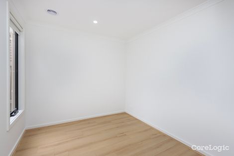 Property photo of 4 Petros Street Fraser Rise VIC 3336