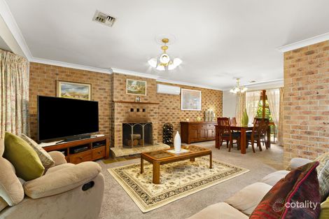 Property photo of 8 Howell Place Gowrie ACT 2904