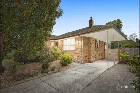 10 Dennis Ct, Mooroolbark, VIC 3138