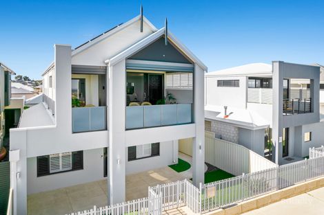 Property photo of 59 Abeona Parade Madora Bay WA 6210