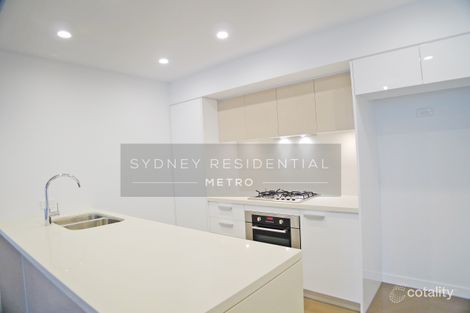 Property photo of 1/5 Lardelli Drive Ryde NSW 2112