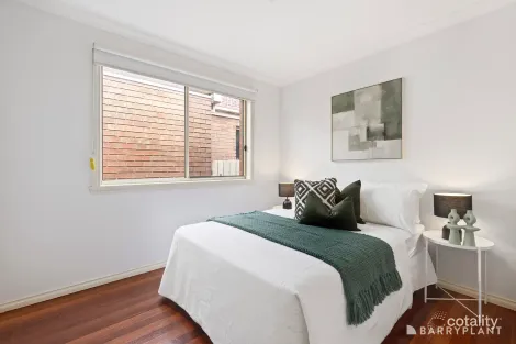 Property photo of 15 Bent Street Bundoora VIC 3083