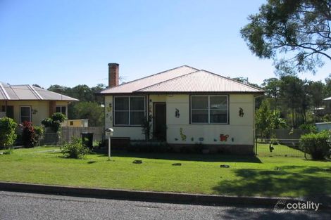 18 Neville Everson St, West Kempsey, NSW 2440