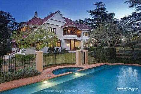 Property photo of 28 Lucinda Avenue Wahroonga NSW 2076