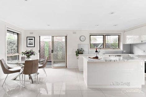 Property photo of 367 Mascoma Street Strathmore Heights VIC 3041