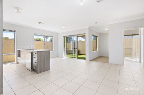 10/12 Willespie Dr, Pearsall, WA 6065