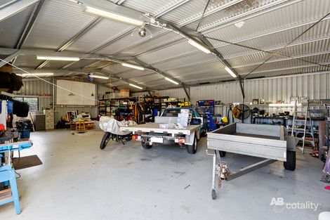 Property photo of 42 Thompson Drive Wanneroo WA 6065
