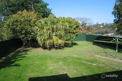 33 Rutherford St, Stafford Heights, QLD 4053