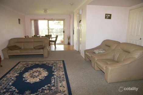 Property photo of 1/28 Brickendon Avenue Mardi NSW 2259