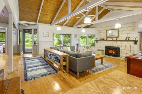 Property photo of 44 Lesley Avenue Point Leo VIC 3916
