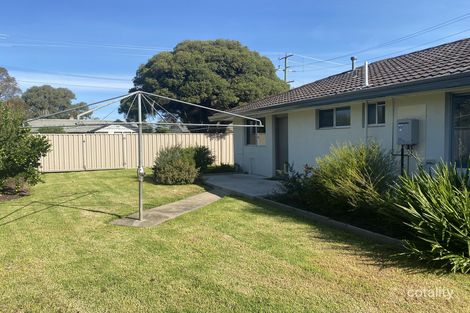 Property photo of 1/2 Weir Street Sale VIC 3850