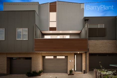 Property photo of 2/10 Melville Road Brunswick West VIC 3055