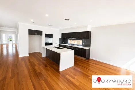 Property photo of 26 Skoda Circuit Point Cook VIC 3030