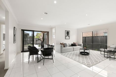 Property photo of 56 Domain Way Craigieburn VIC 3064