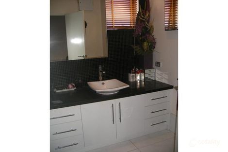 Property photo of 2/2 Brisbane Terrace Perth WA 6000
