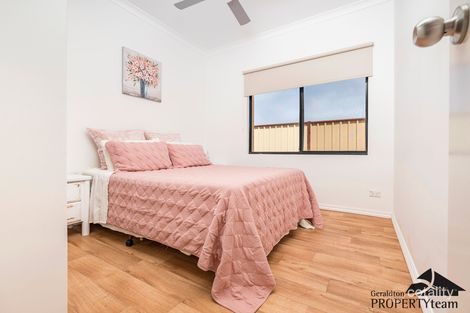 Property photo of 8 Turton Heights Dongara WA 6525