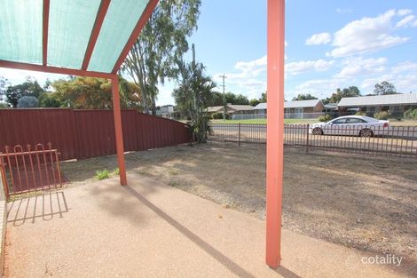 Property photo of 2 Statesman Drive Emerald QLD 4720