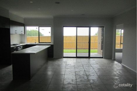 Property photo of 7 Alf Court Drouin VIC 3818