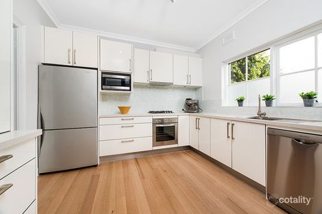 Property photo of 5/23 Pine Avenue Elwood VIC 3184