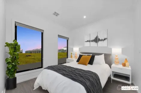 Property photo of 7 Schefflera Street Craigieburn VIC 3064