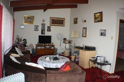 Property photo of 39 Noamunga Crescent Gwandalan NSW 2259