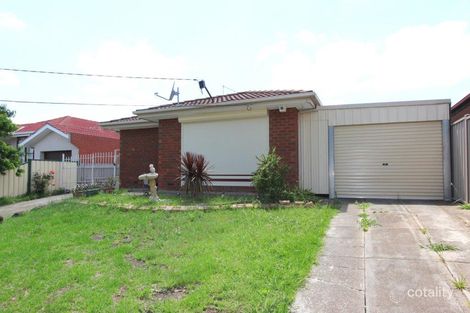 Property photo of 4 Yale Walk Kings Park VIC 3021