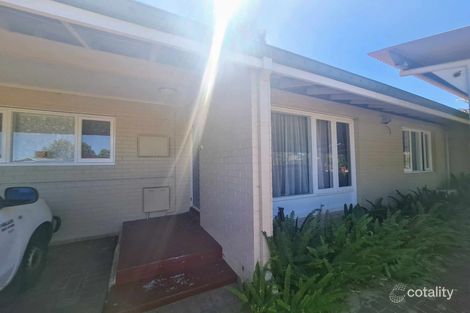 Property photo of 15B Shalford Way Girrawheen WA 6064