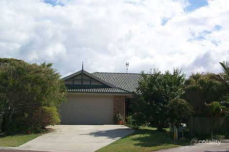 12 Hawley Ct, Sunrise Beach, QLD 4567