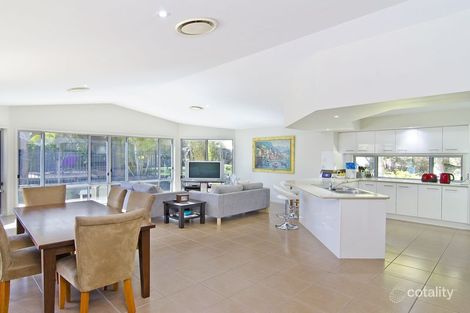 Property photo of 4 Welumba Close Pacific Pines QLD 4211
