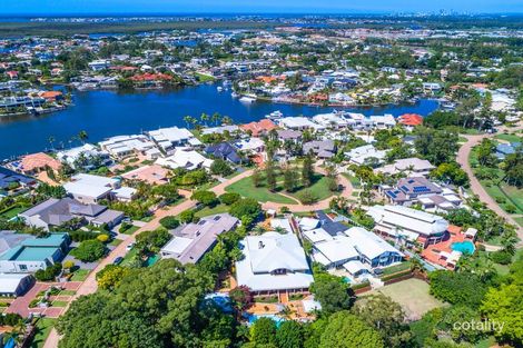Property photo of 5724 Observation Crescent Hope Island QLD 4212