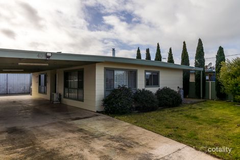 Property photo of 40 Ellen Avenue Seaspray VIC 3851