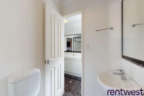 Property photo of 19 Brookside Square Canning Vale WA 6155