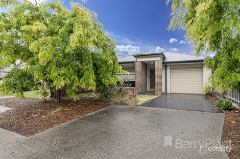 6 Dedina Walk, Dandenong, VIC 3175