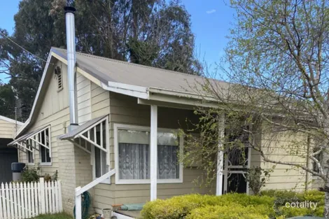 4 Rose St, Heyfield, VIC 3858