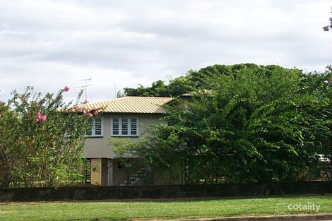 15 Mcilwraith St, Ingham, QLD 4850