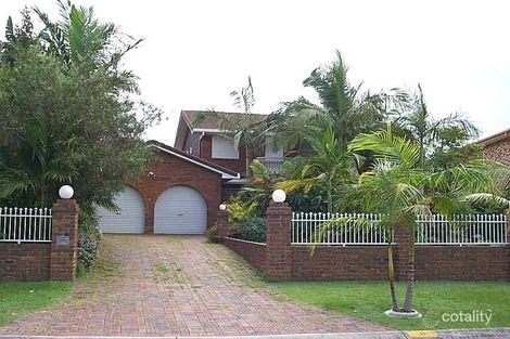 11 Deloraine Ct, Mermaid Waters, QLD 4218