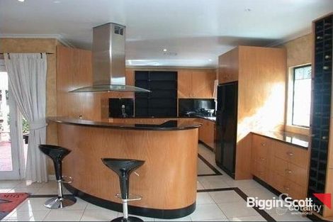 Property photo of 5 Toni Street Doncaster VIC 3108