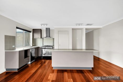 Property photo of 17 East Cornhill Drive Point Cook VIC 3030