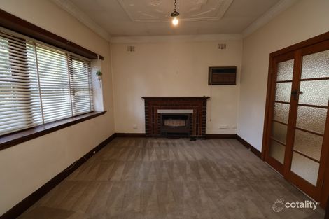 Property photo of 17 Brookong Avenue Wagga Wagga NSW 2650