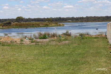 Property photo of 15 Estuary View Drive Wonnerup WA 6280