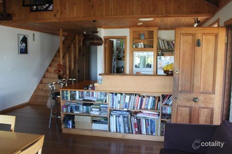 Property photo of 15 Estuary View Drive Wonnerup WA 6280