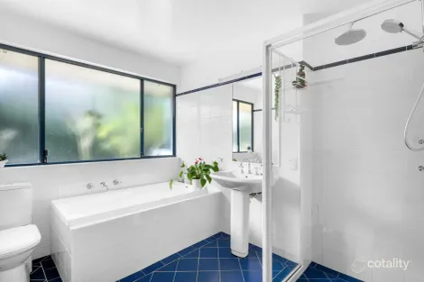 Property photo of 2 Thomas Close Berry NSW 2535