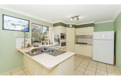 Property photo of 2/19 Gordon Street Labrador QLD 4215