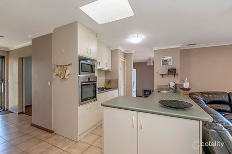 Property photo of 2 Jaugle Place Waikiki WA 6169