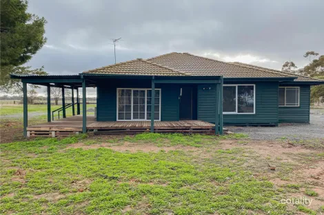 Property photo of 1 Gunyah Flat Road Charlton VIC 3525