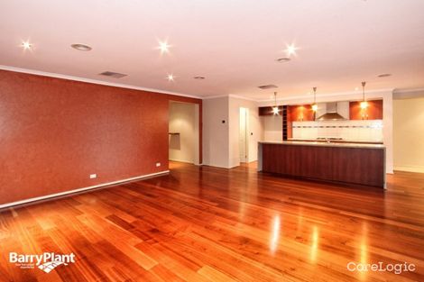 Property photo of 10 Royal Troon Way Craigieburn VIC 3064
