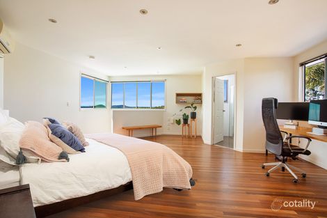 Property photo of 56 Lakeview Terrace Bilambil Heights NSW 2486