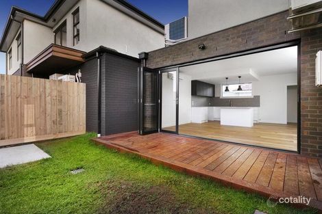 Property photo of 24 Maddox Road Newport VIC 3015