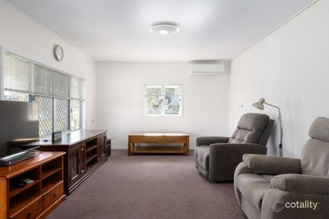 Property photo of 31 Gympie Road Tin Can Bay QLD 4580