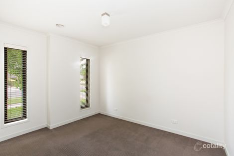 Property photo of 10 Echo Place Alfredton VIC 3350